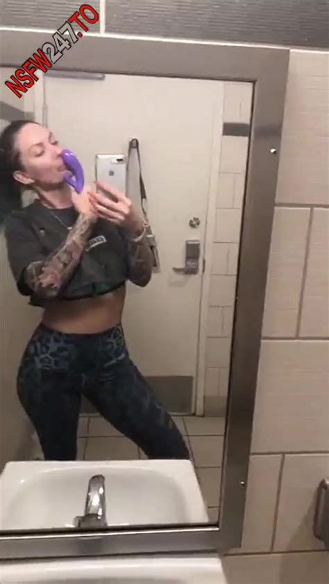 Viking Barbie Public Toilet Masturbation Snapchat Xxx Porn Videos