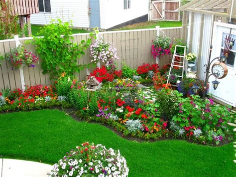 Fantastic Backyard Flower Garden Ideas - GARDENIDEAZ.COM