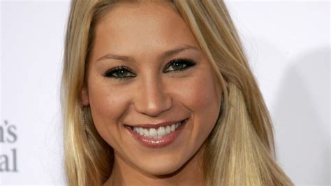 Anna Kournikova Height Weight Bio Age Body Measurement Net Worth