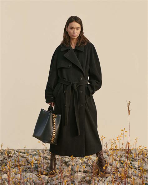 Stella Mccartney Presents Her New Pre Fall Collection Luxferity