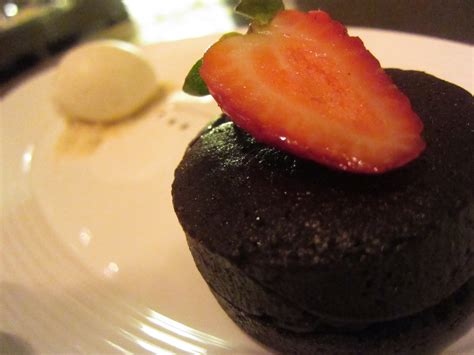 Gordon Ramsey at The London – Chocolate Fondant