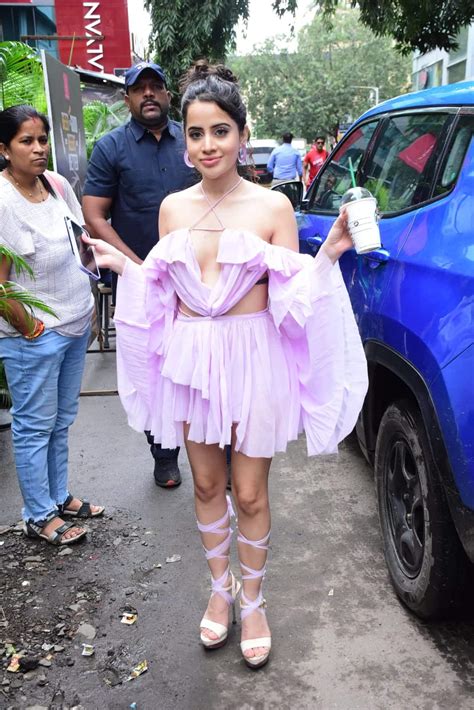 Urfi Javed Sizzles In Fluffy Halter Neck Dress Looks Glam In Lavender