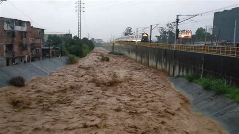 ¡qué Susto Así Está El Río Medellín Debido A Las Lluvias