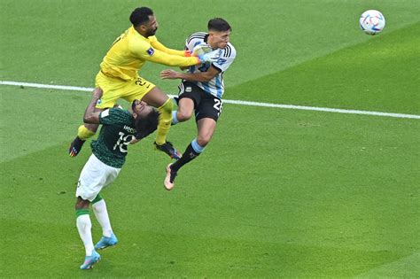 Fraturas No Rosto Jogador Da Ar Bia Saudita Est Fora Da Copa Do