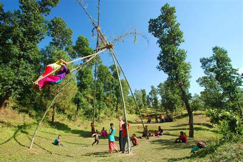 Dasain: Nepal’s biggest holiday | Amanda Bensel