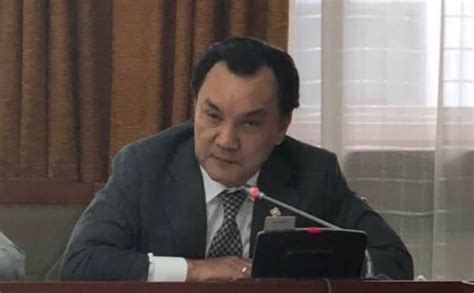 Б.Батзориг сайдын бас нэгэн балагтай шийдвэр үнийн хөөрөгдөлд уриаллаа