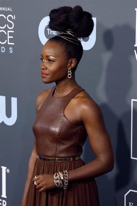 Critics Choice Awards 2020 Lupita Nyong O S Afro Cloud Puff See