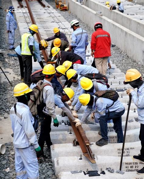 Persiapan Berjalan Sesuai Rencana Kcjb Dan Lrt Akan Jadi Kado Hut Ke