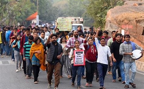 Protesters Take To Delhi Streets Supporting Jnu Students Over Fee Hike