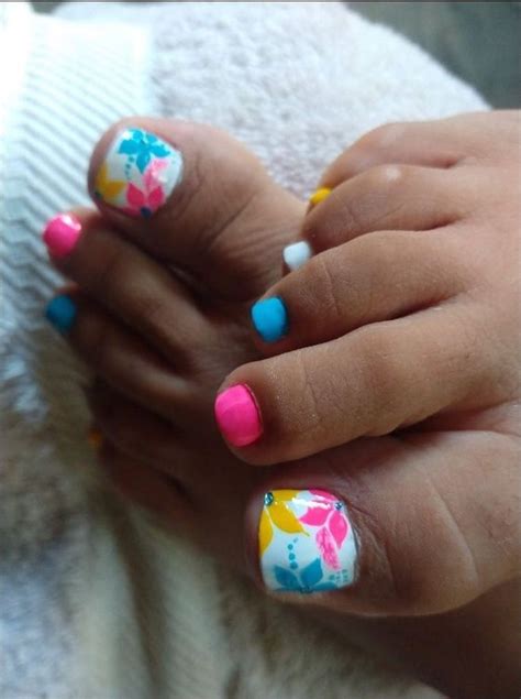 Beach Summer Toe Nail Designs Vibrant Vacation Trends In Gel