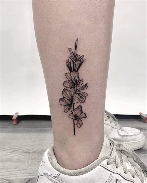 Top 55+ Best Gladiolus Flower Tattoo Ideas – [2021 Inspiration Guide] | LaptrinhX / News