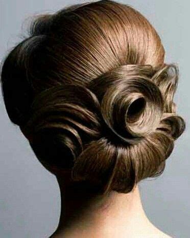 Pin by FATIMA BEN AHMEDI on Coiffure mariage | Hair styles, Women, Glossy