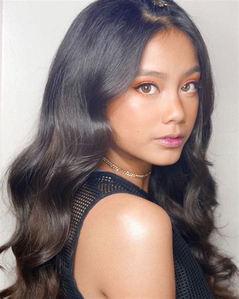 Gorgeous Girls Ur Beautiful Beautiful Women Stunning Ylona Garcia