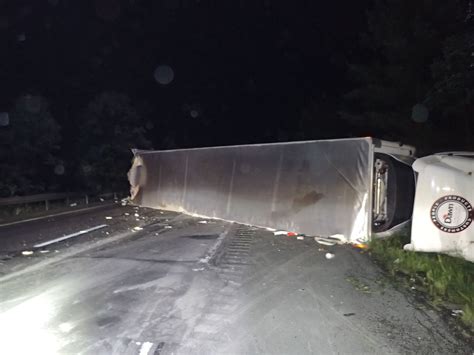 Tractor Trailer Crash Shut Down Part Of I 81 North In Cortland County For 3 Hours