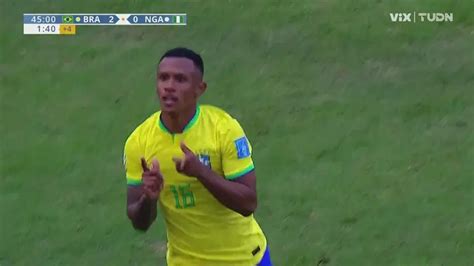 Resumen Brasil vence 2 0 a Nigeria y clasifica líder de su grupo