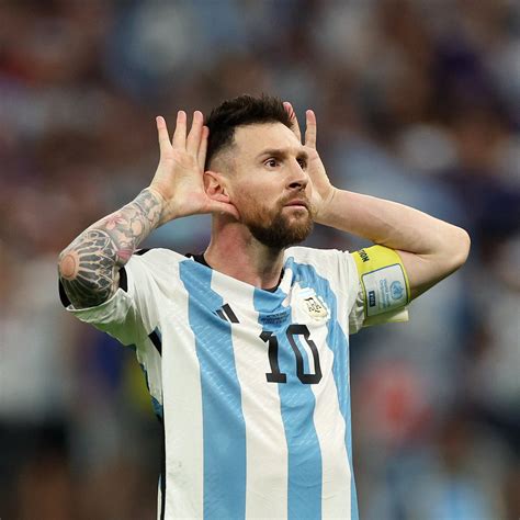 🚨lionel Messi Buteur Lors Du Match Argentine Pays Bas Est Qualifié Pour Les Demi Finales De La