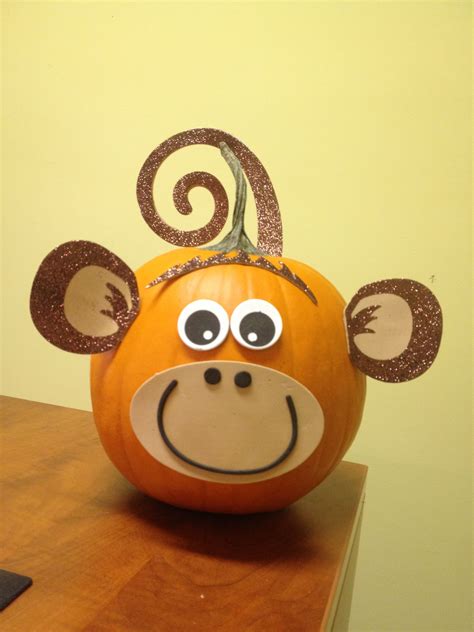 Creative Monkey Pumpkin Decoration