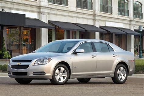 2008 Chevy Malibu Hybrid Review & Ratings | Edmunds