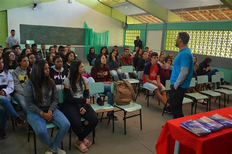 Varginha Net Jornal Informasion C Mara Nas Escolas Promove Encontro