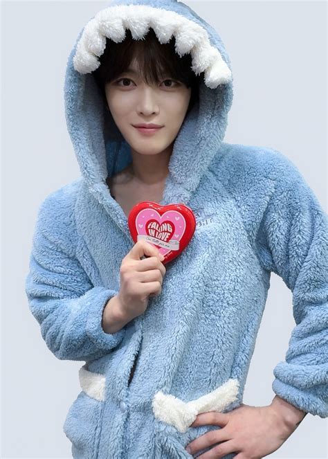 더쿠 김재중이 팬들베이비스에게 주는 화이트데이 선물