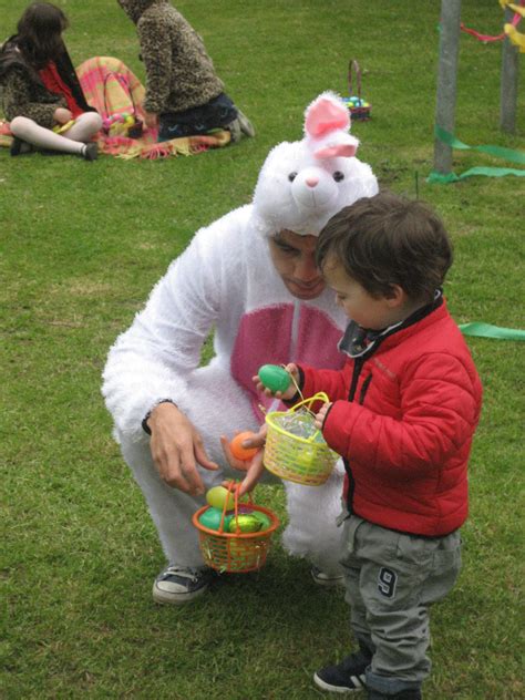 The Easter Bunny pays early visit to UCD Smurfit – Smurfit MBA Blog