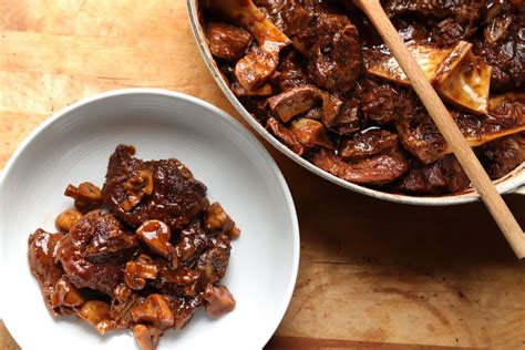 Braised Beef Neck Bones And Mushrooms The Hungry Hutch