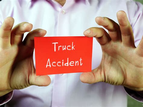 When To Hire A Truck Accident Attorney Bentley And More Llp