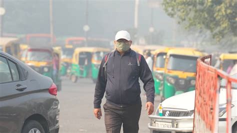 Delhi Chokes As Air Quality Plummets To ‘severe Category Aqi