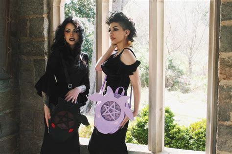 Mrs Majima Hellcat Of Kamurocho On Twitter Hex Girls Bags By