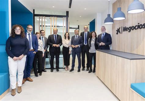 Caixabank Abre Su Primera Oficina Store Negocios En La Laguna Canarias7