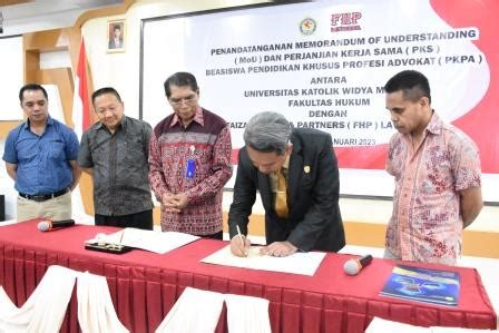 Fakultas Hukum Unwira Teken Mou Dan Pks Dengan Fhp Law School Jakarta