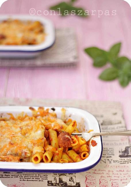 Macarrones con chistorra y paté Con las zarpas en la masa