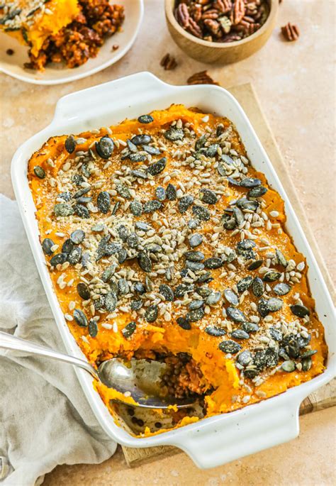 Pompoen ovenschotel met tempeh - Lenna Omrani