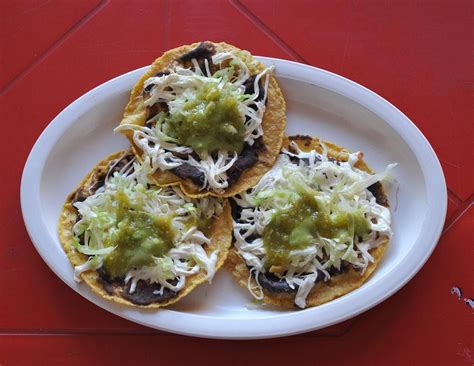 Tostadas De Frijol Con Queso Receta Mexicana Receta Recetas Sexiz Pix