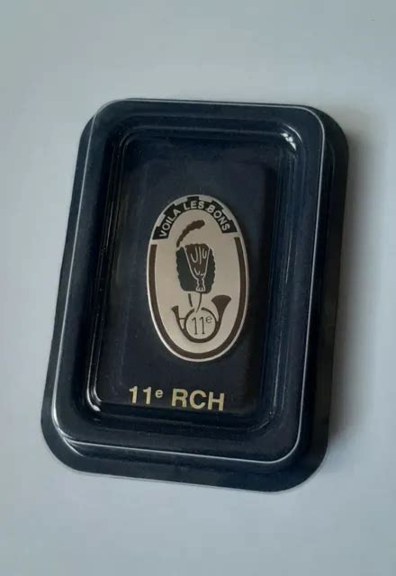 INSIGNE ARTHUS BERTRAND Atlas 11eme RCH Régiment de Chasseurs à