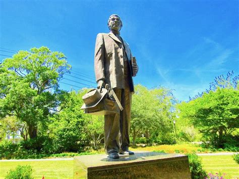 Denmark Vesey Statue - Kremi Png