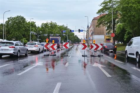 Uwaga Kierowcy W Centrum Opola Czekaj Was Spore Utrudnienia Radio