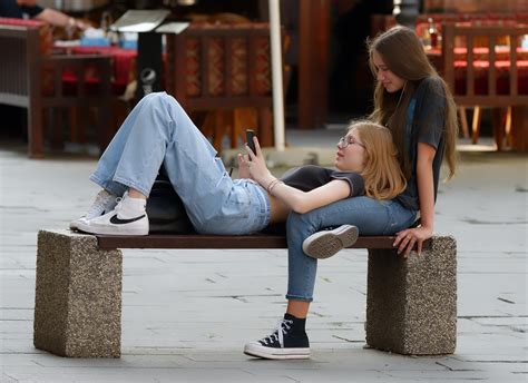 5 Most Popular Lesbian Dating Apps Sites Webbygram