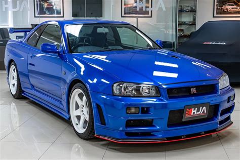 One-of-14 Skyline GT-R NISMO S-Tune for sale - PistonHeads UK