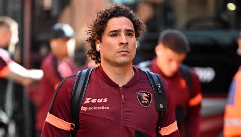 Salernitana Consuma Descenso En Italia Con Guillermo Ochoa En La