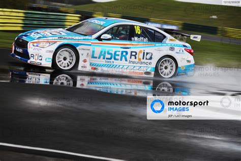 Aiden Moffat Gbr Laser Tools Racing Infiniti Q Croft