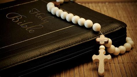 Book Bible Rosary Cross Bible And Rosary Hd Wallpaper Pxfuel