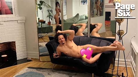 Emily Ratajkowski Eric André share steamy pics from naked Valentines