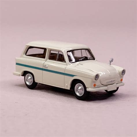 Trabant P 50 Kombi Crème Vert BREKINA 27560 HO 1 87