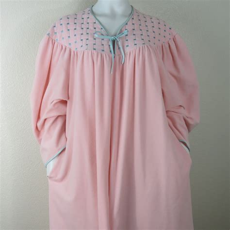 Vintage S Vanity Fair Robe Housecoat Pink Velour Size Xl Etsy