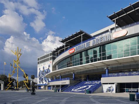 Amalie Arena Vegan Options 2024 (Tampa Bay Lightning) – VeggL