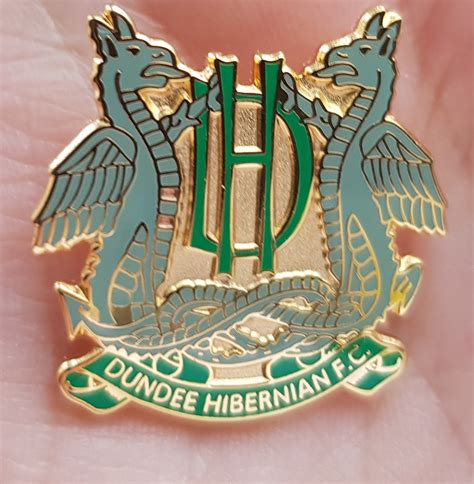 Dundee Hibernian Fc Badge Arabtrust