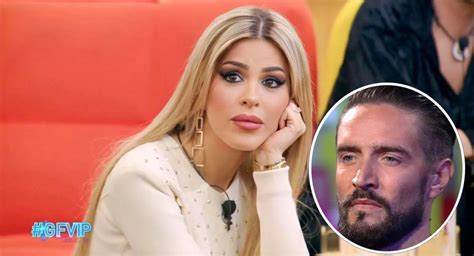 Gf Vip Oriana Marzoli senza freni su Alex Belli Quanto è sexy