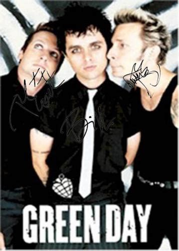 Green Day Memorabilia Autographed Albums Signed Instruments