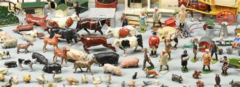 Lot 895: Vintage Britains Home Farm Series Toys